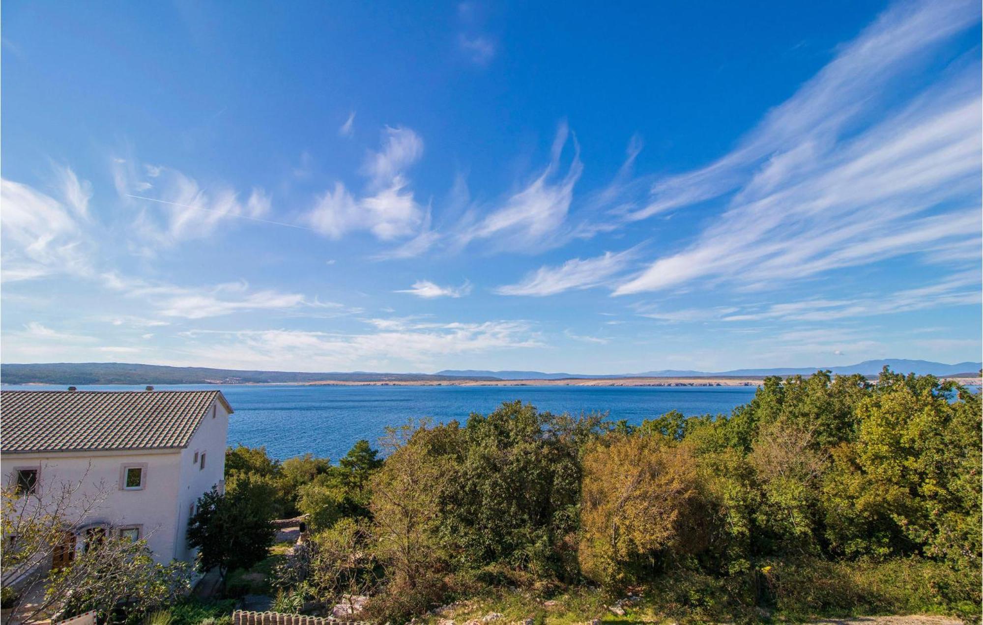 Stunning Apartment In Dramalj With House Sea View Zewnętrze zdjęcie